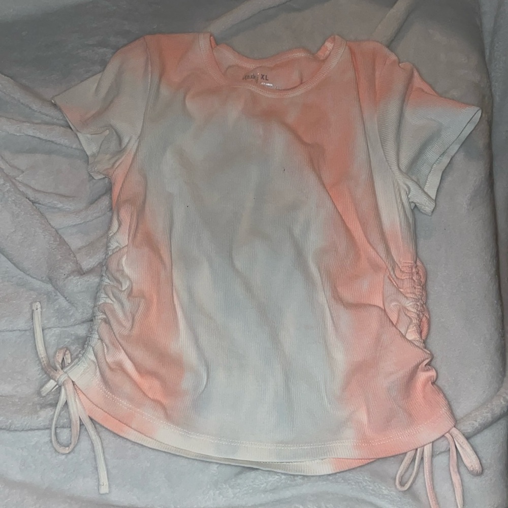 Tie dye, pink and white, cinch top.